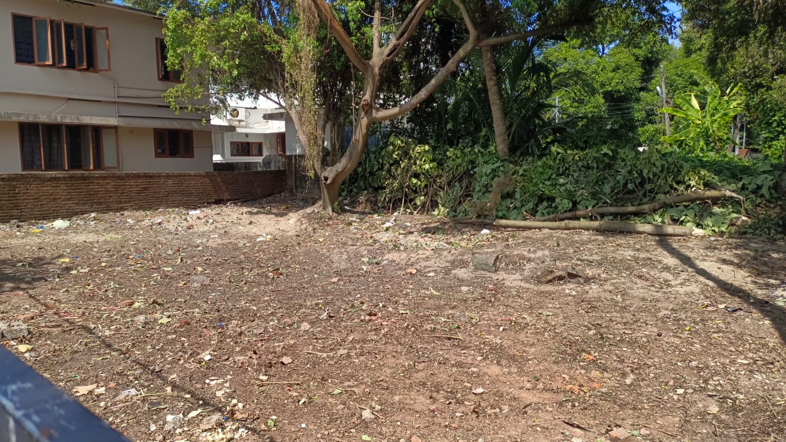 Residential land for sale kaloor