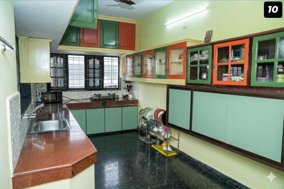 Land with house for sale chembumukku