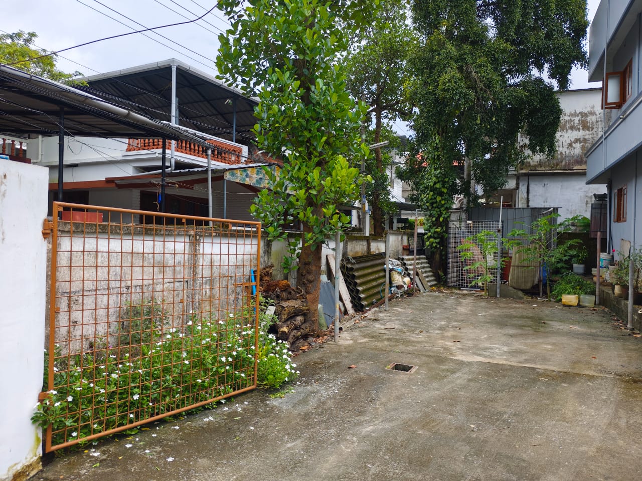 Land for sale at Elamakkara