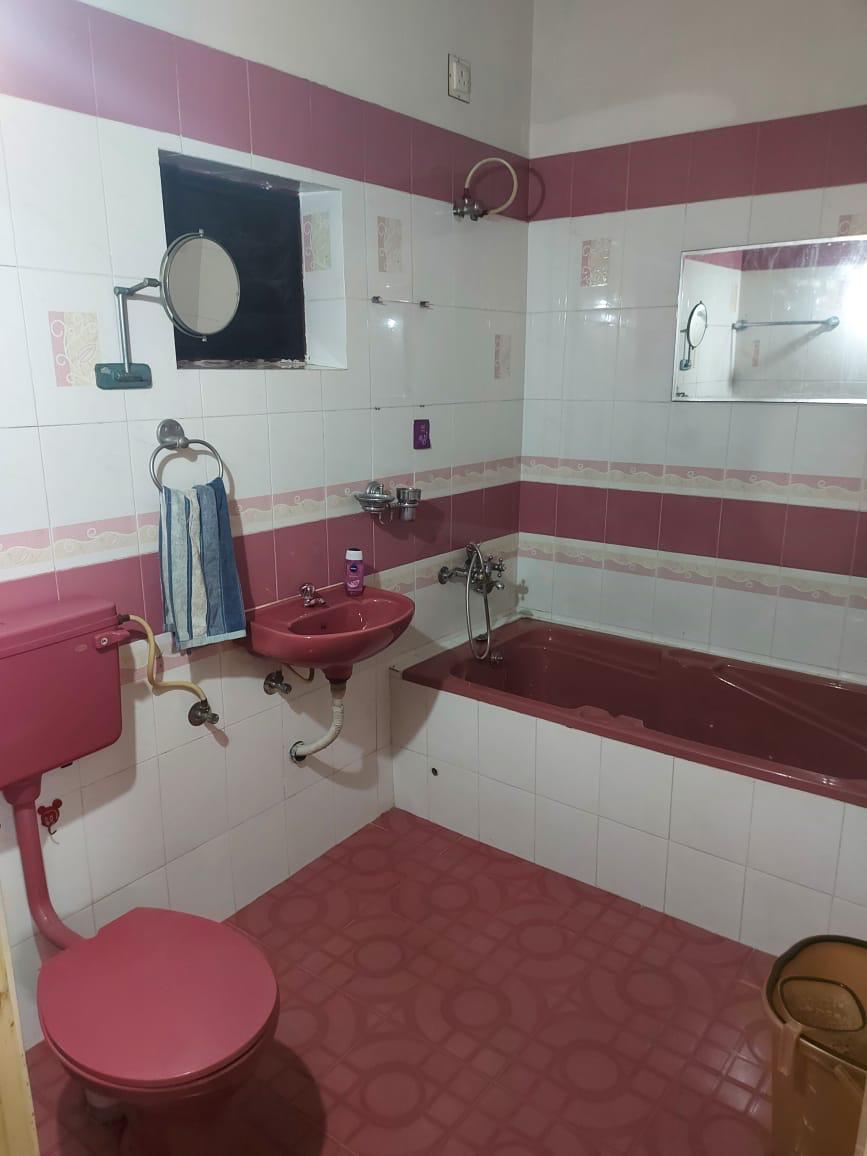 Land and house for sale vennala