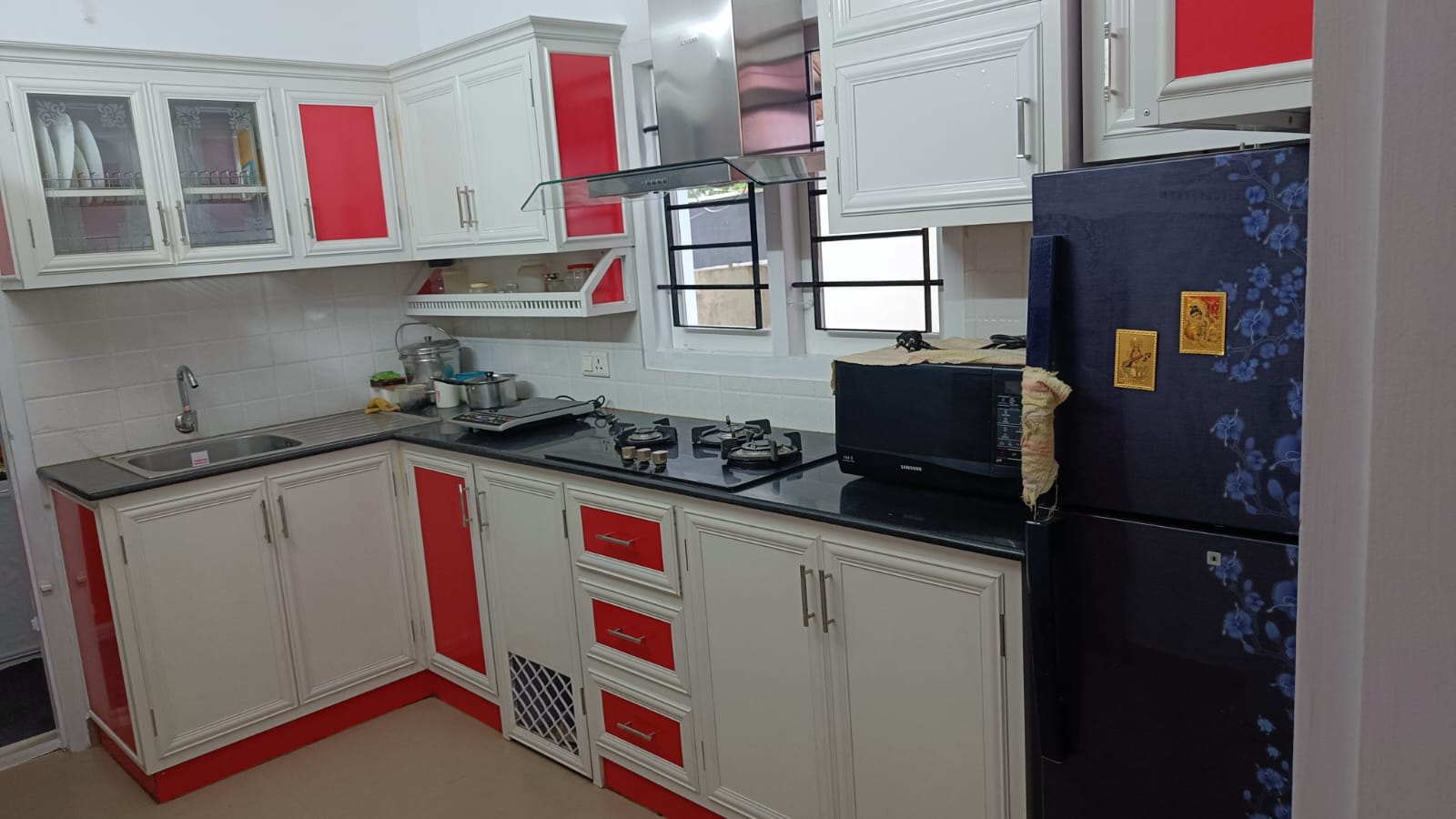 Villa for sale at manjummel