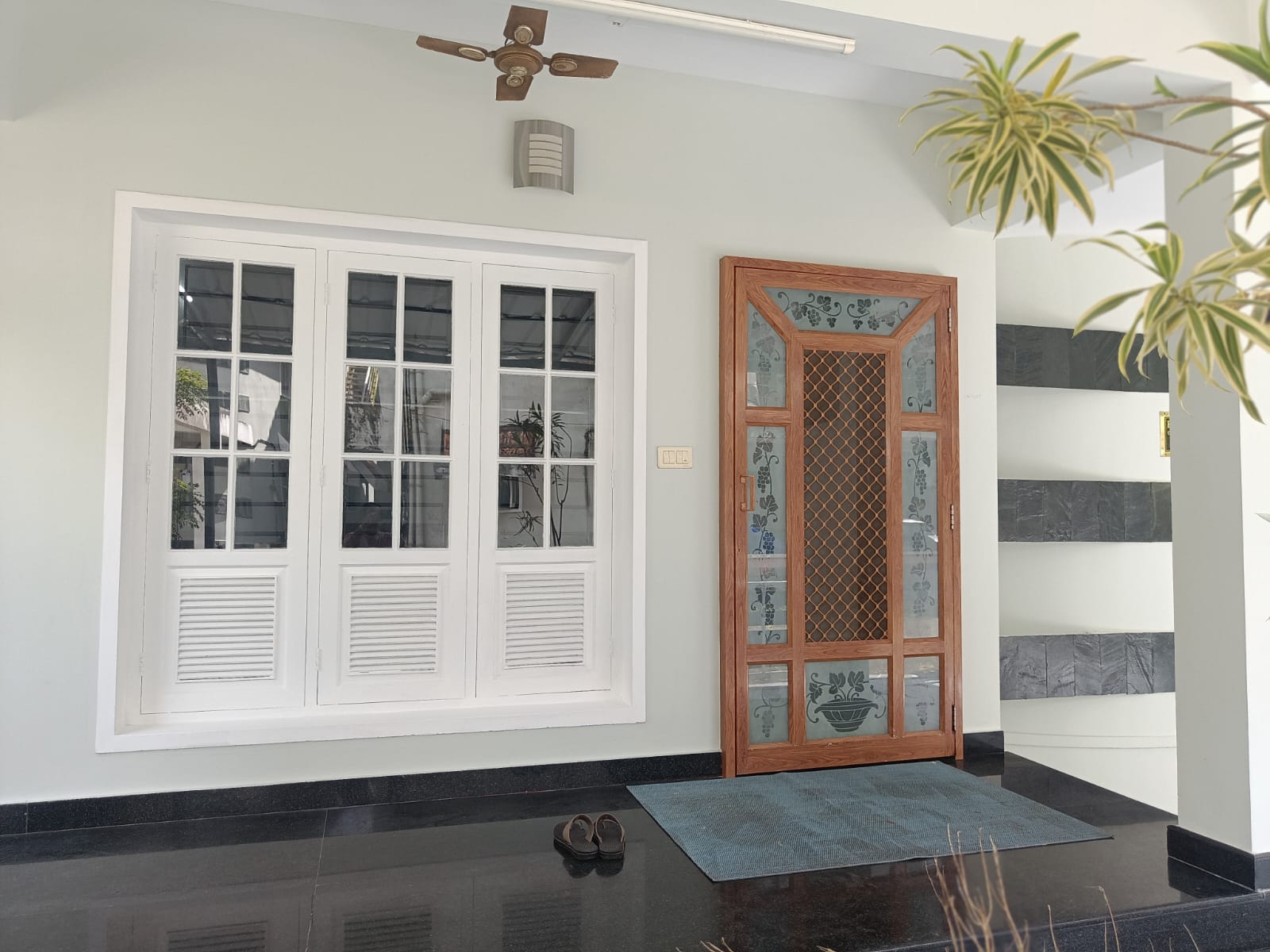 Villa for sale at manjummel