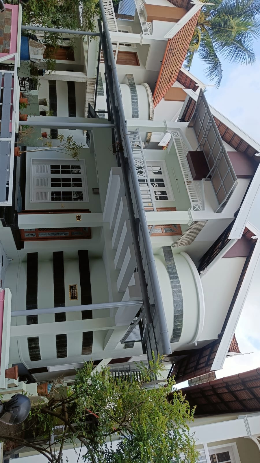 Villa for sale at manjummel