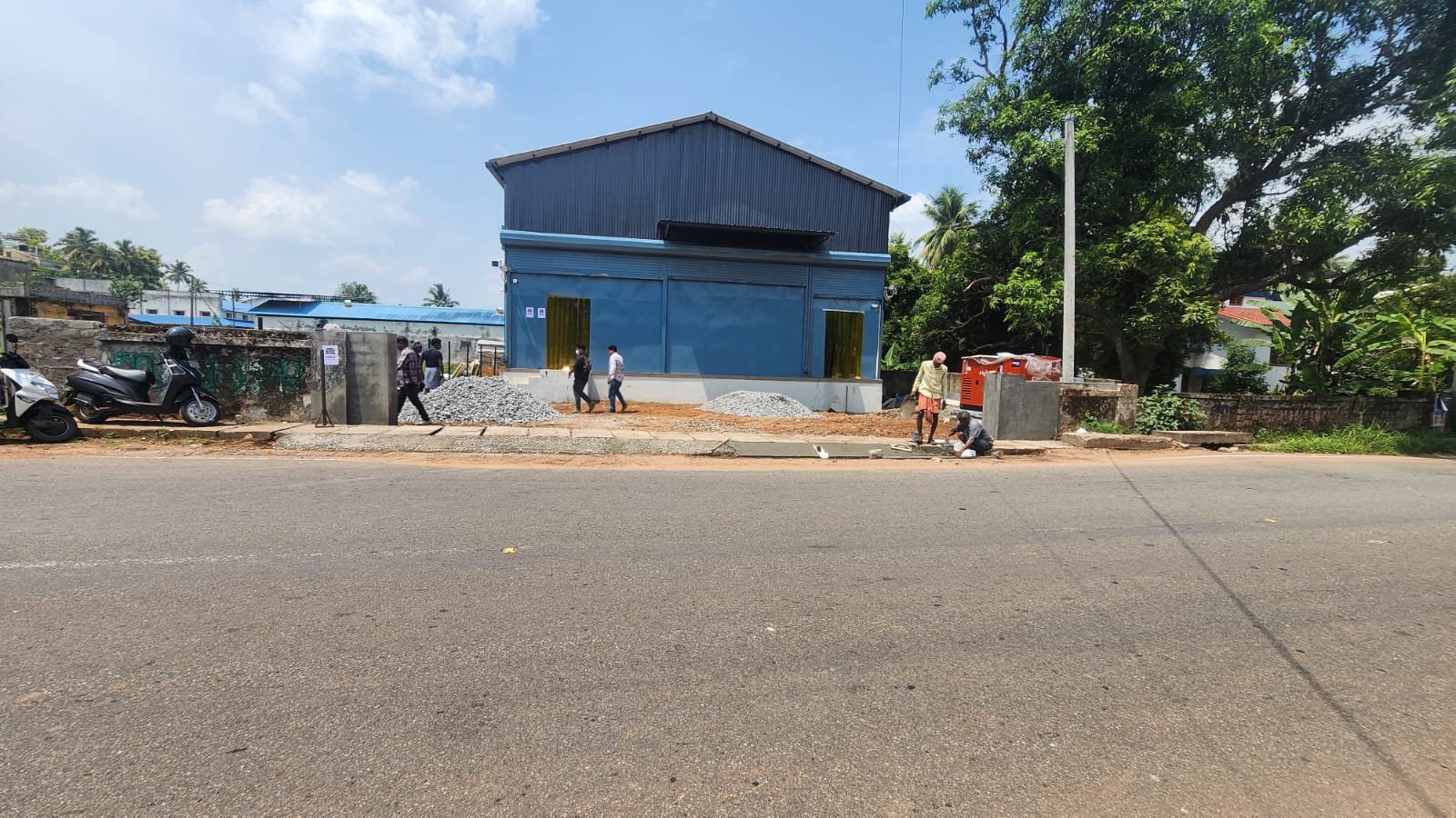 Aluva-paravoor Godown for sale