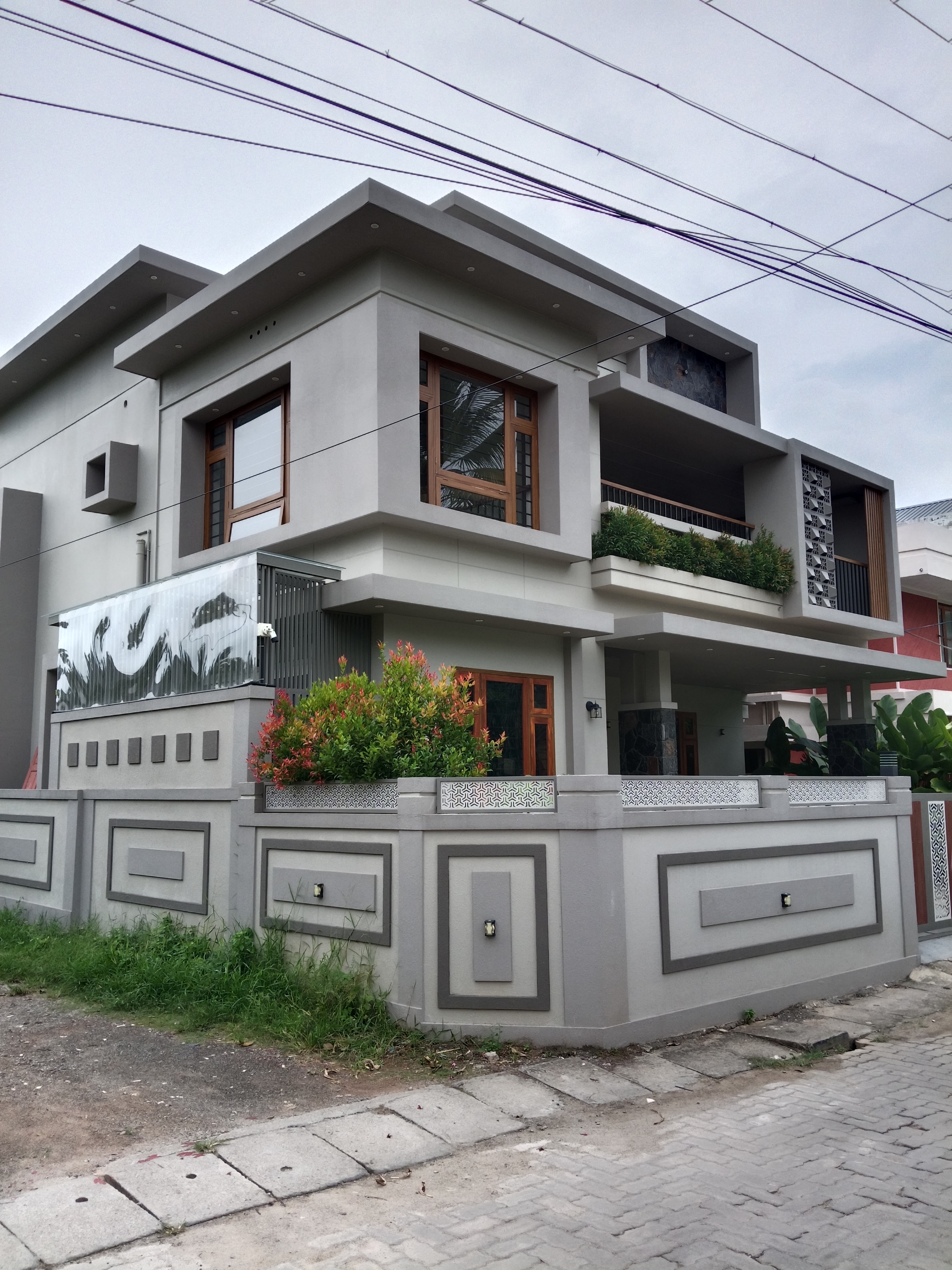 5.5 cent 4bhk premium new house for sale Edappally