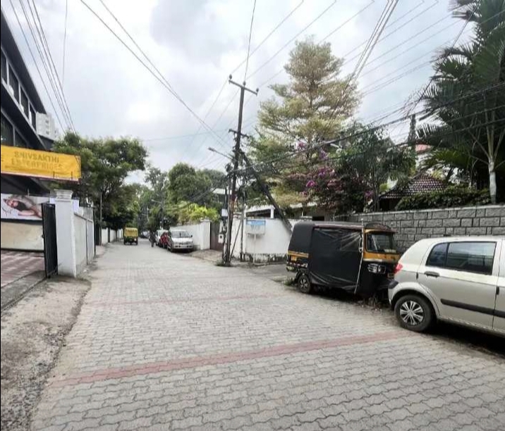 Land for sale at Elamakkara