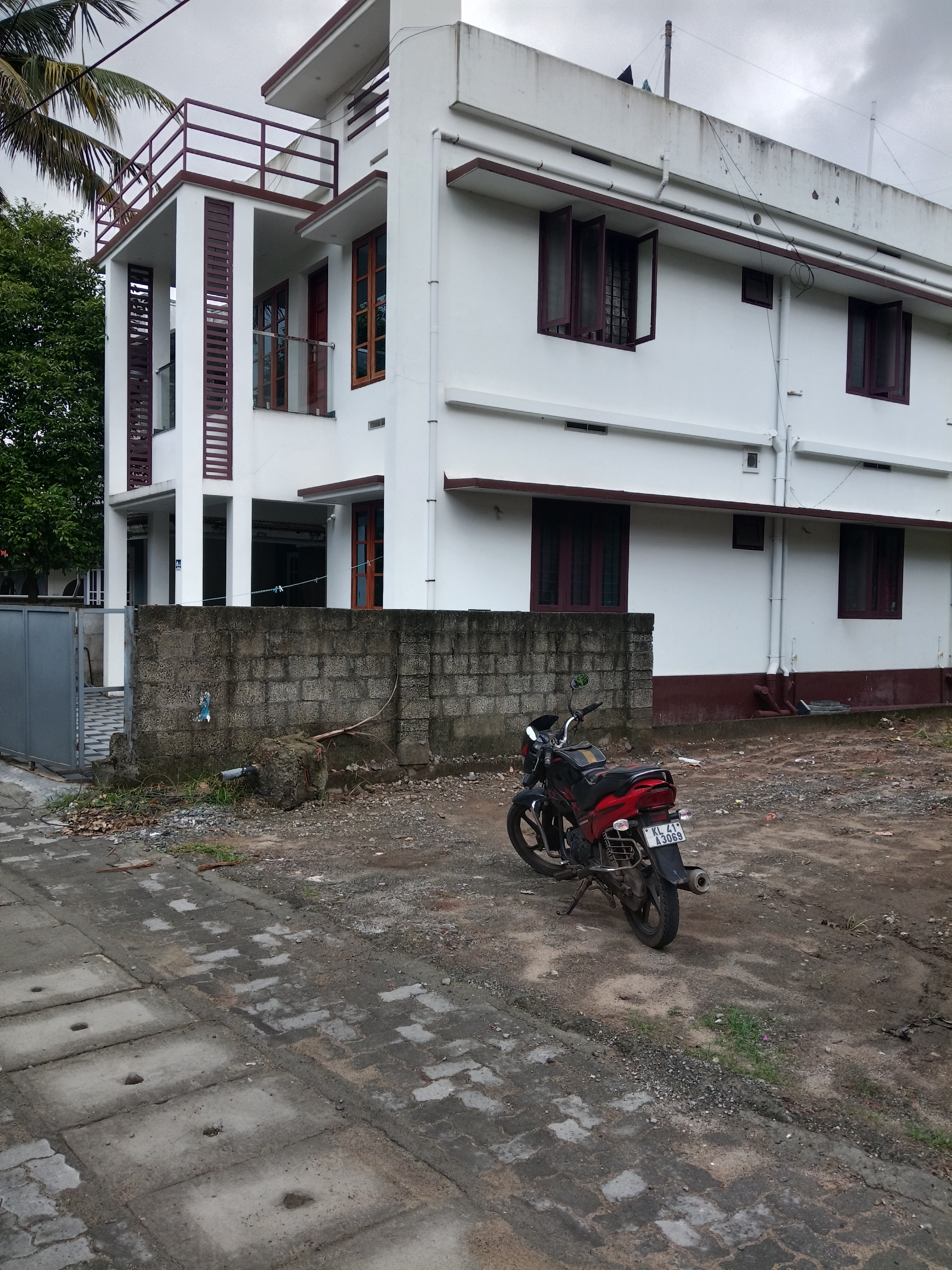 Land for sale Edappally