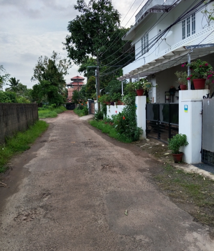 Land for sale kadavanthara