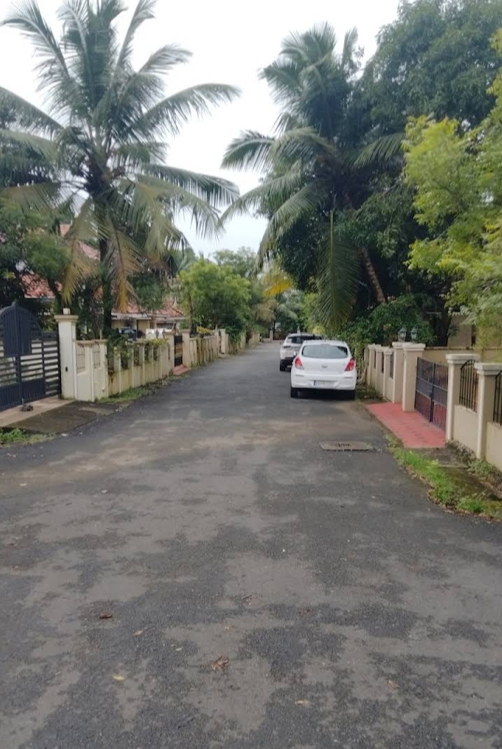 Villa ina Gated community for sale kakkanad Navodaya