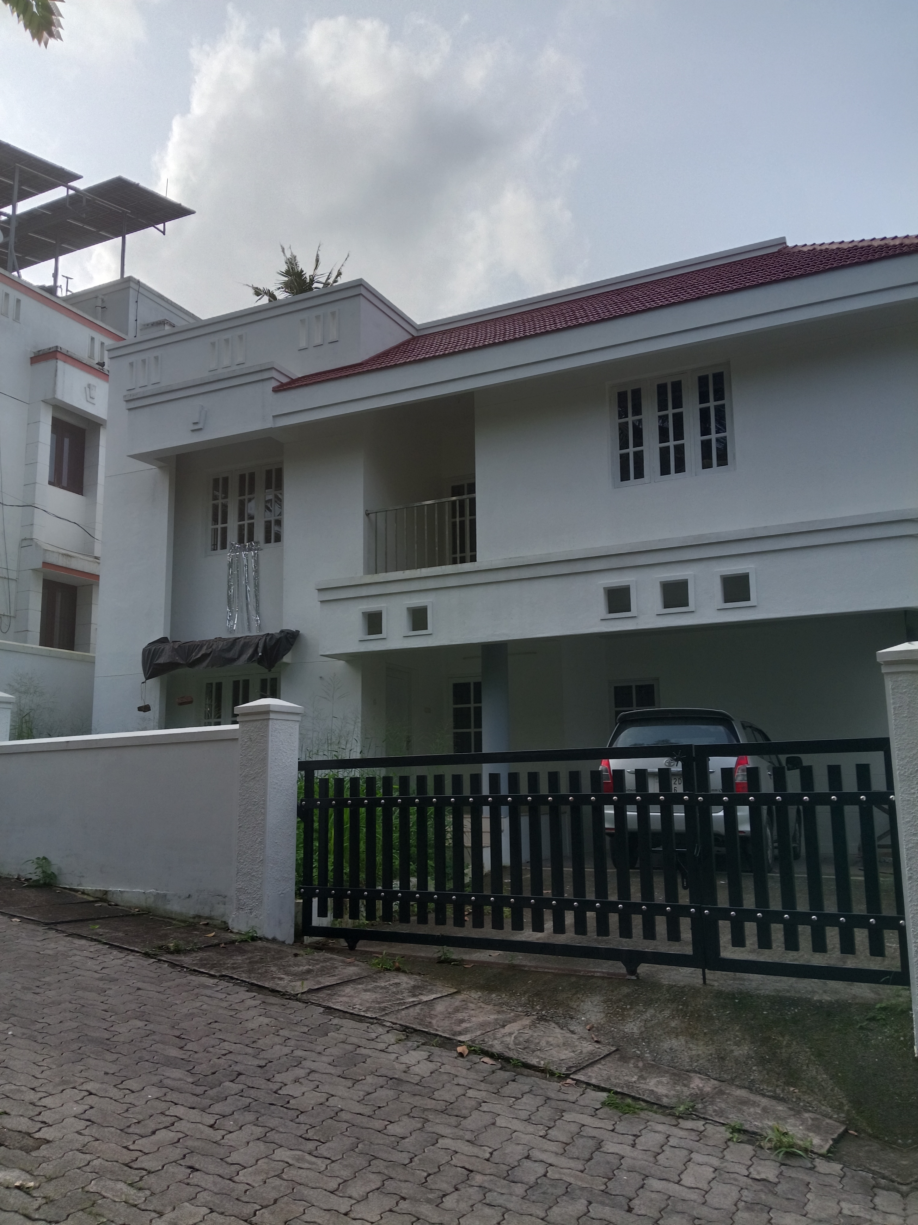 Villa for sale kalamassery