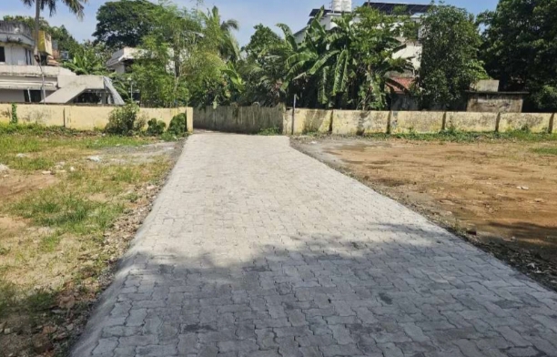 3:4:5:6 cents plots for sale ina Gated community Edappally